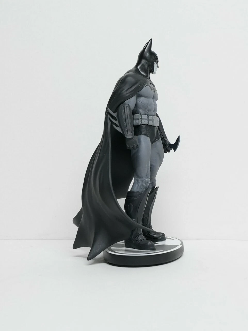 Buy Batman (Black & White) Series 3 Arkham Asylum Mini Statue online in Pakistan at WaddaGamer