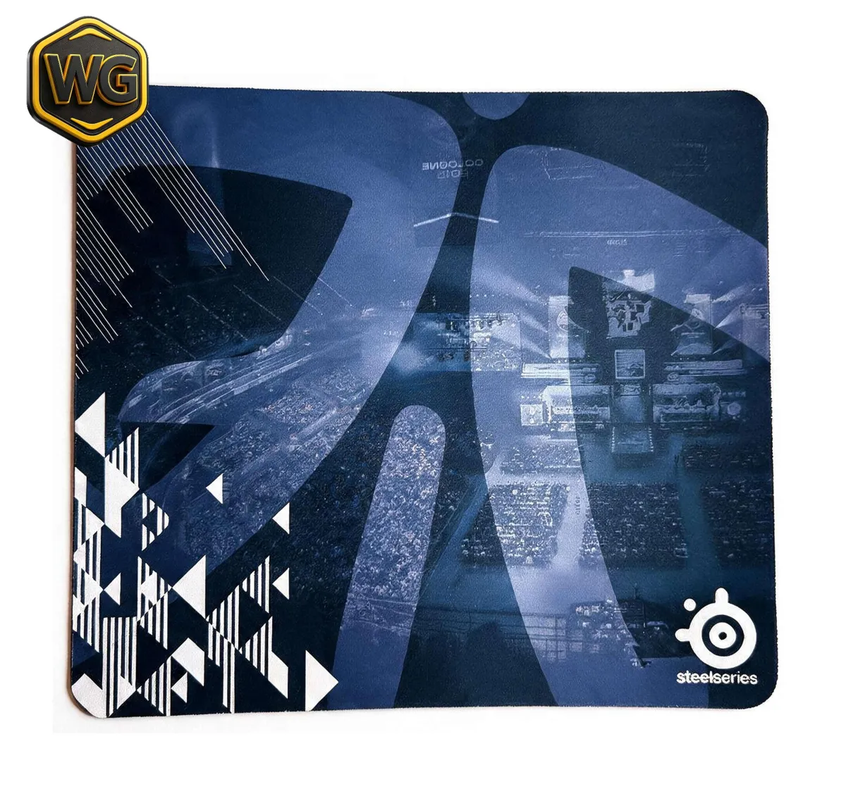 SteelSeries accessories SteelSeries QCK & QCK+ Limited Edition (Large(400x450)) Office & Gaming Mousepad front view